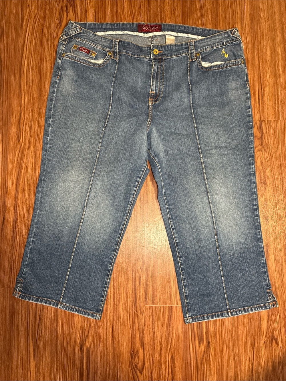 Vintage Baby Phat Capris Size 24